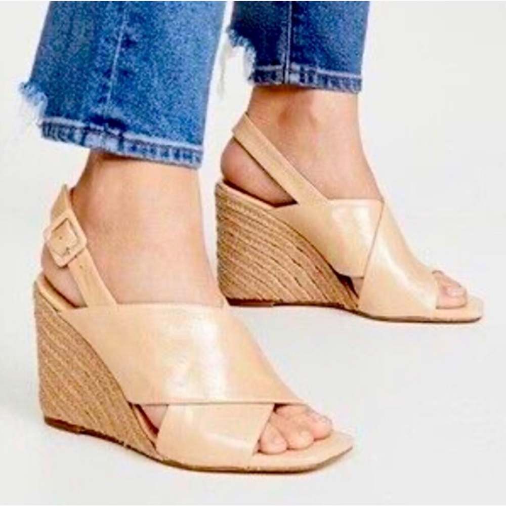 Paloma Barcelo  Agatha Cream Wedge Sandals